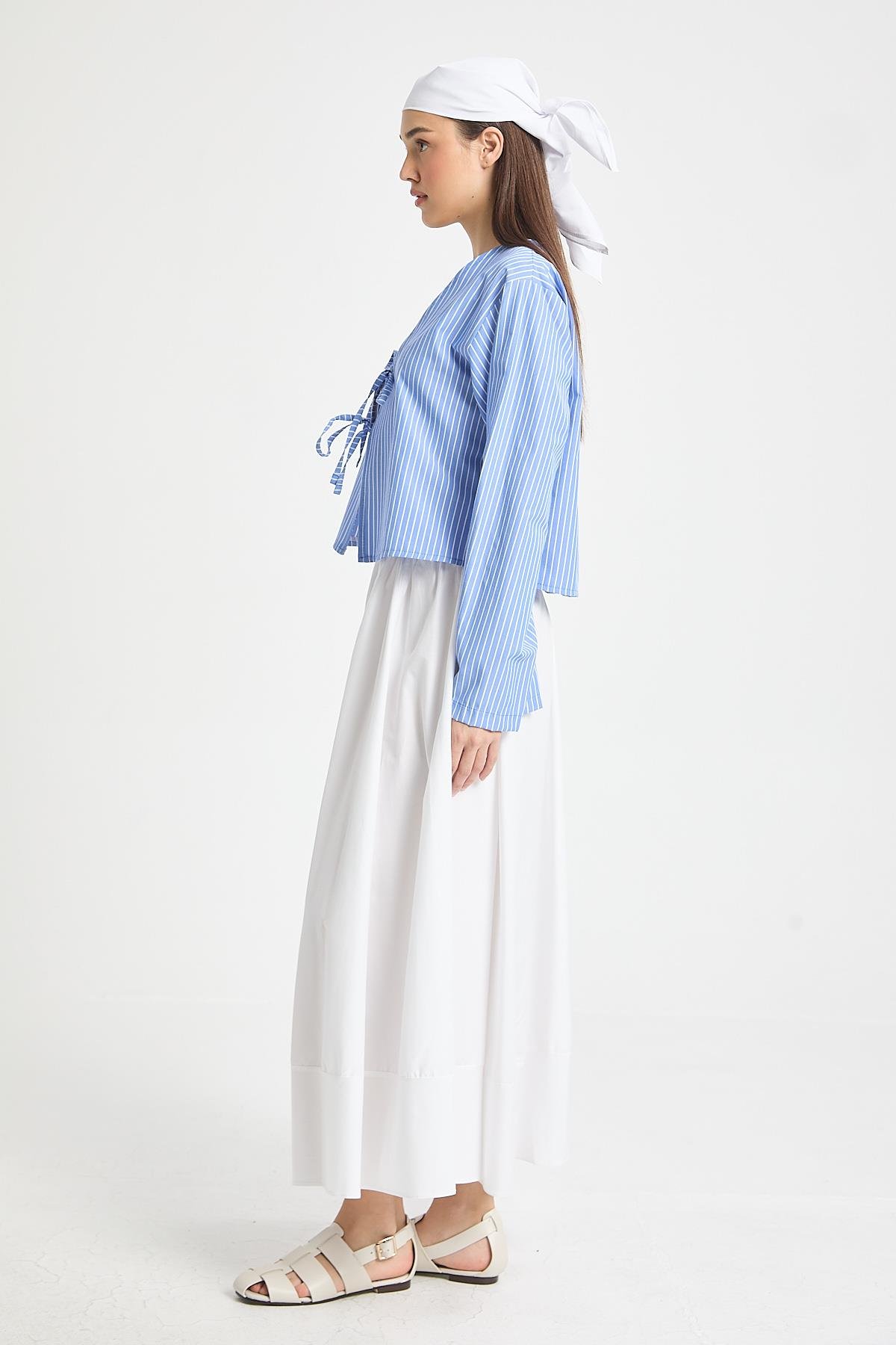 Mavi Çizgili Poplin Kumaş Önden Bağlamalı Bluz 29276