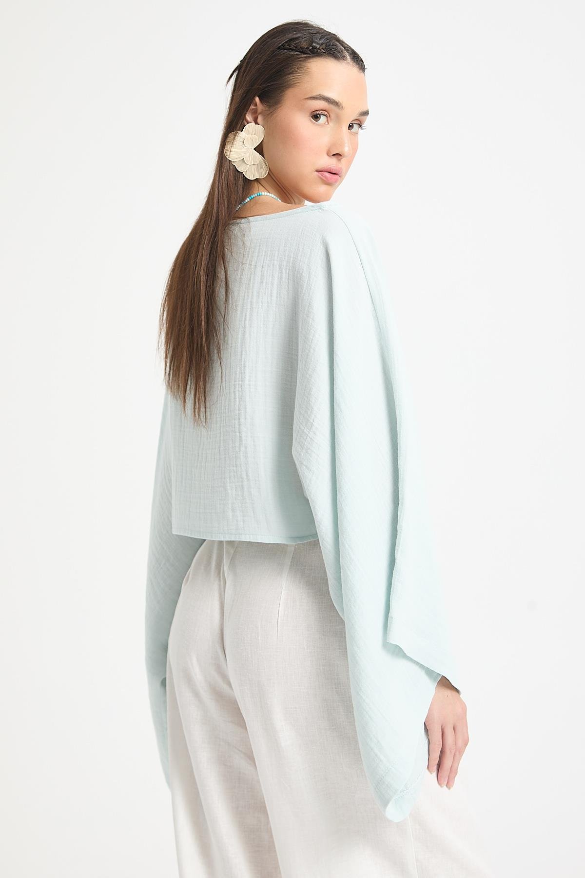 Mavi Oversize Kesim Müslin Bluz 29230