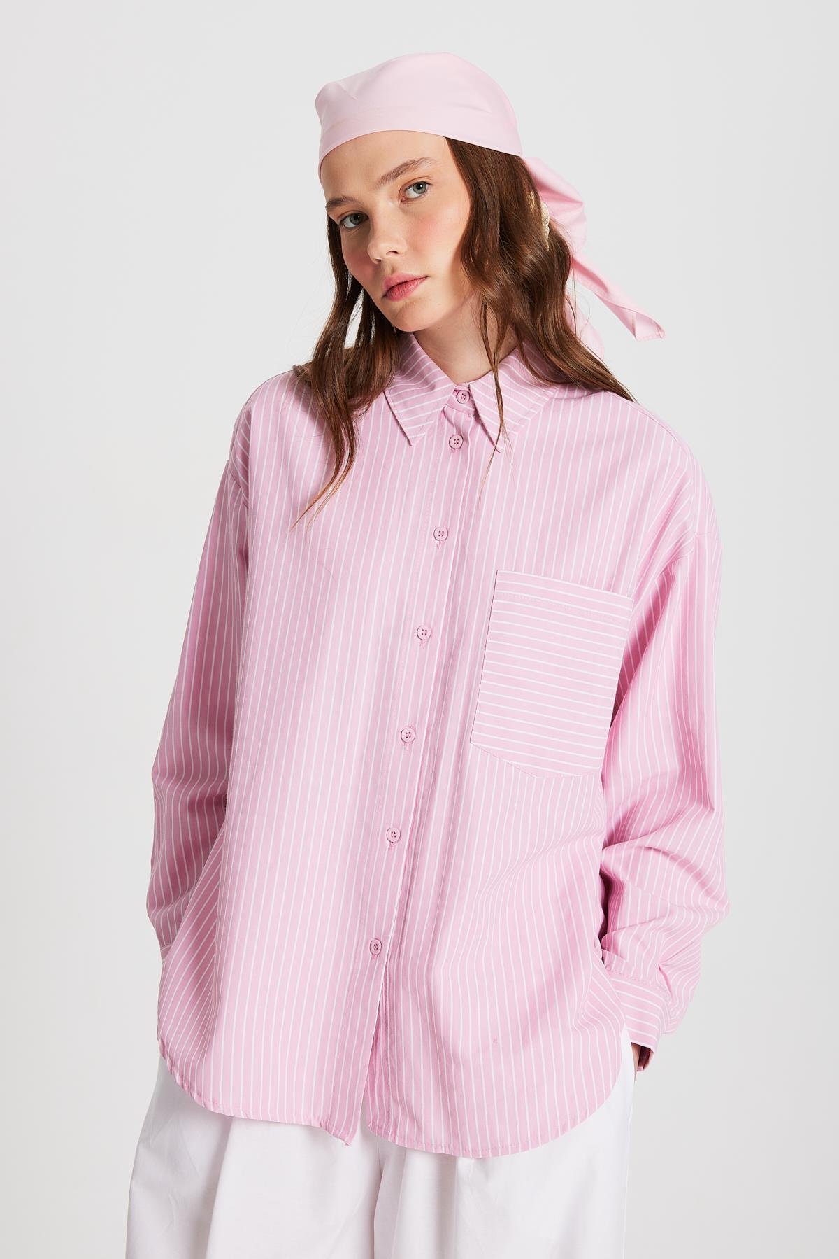 Pembe Beyaz Çizgili Oversize Cepli Gömlek 27135