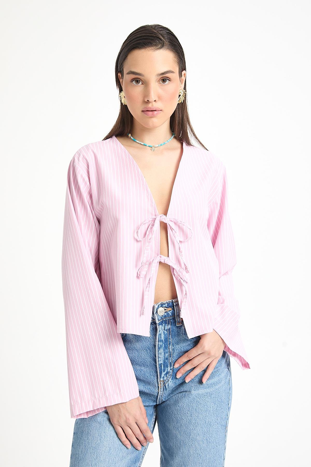 Pembe Çizgili Poplin Kumaş Önden Bağlamalı Bluz 29276