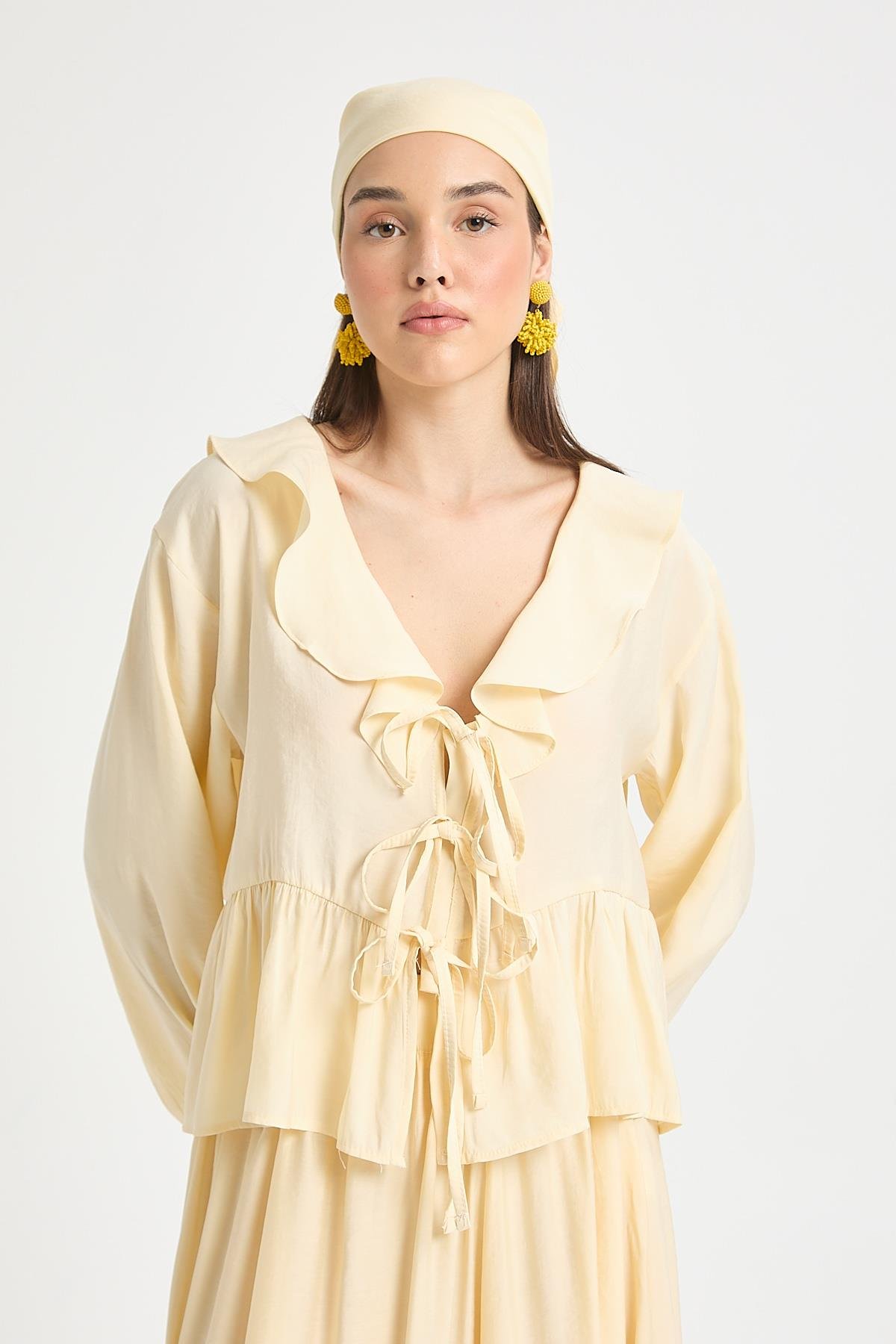 Sarı %100 Modal Fırfır Detaylı Önden Bağlamalı Bluz 29255