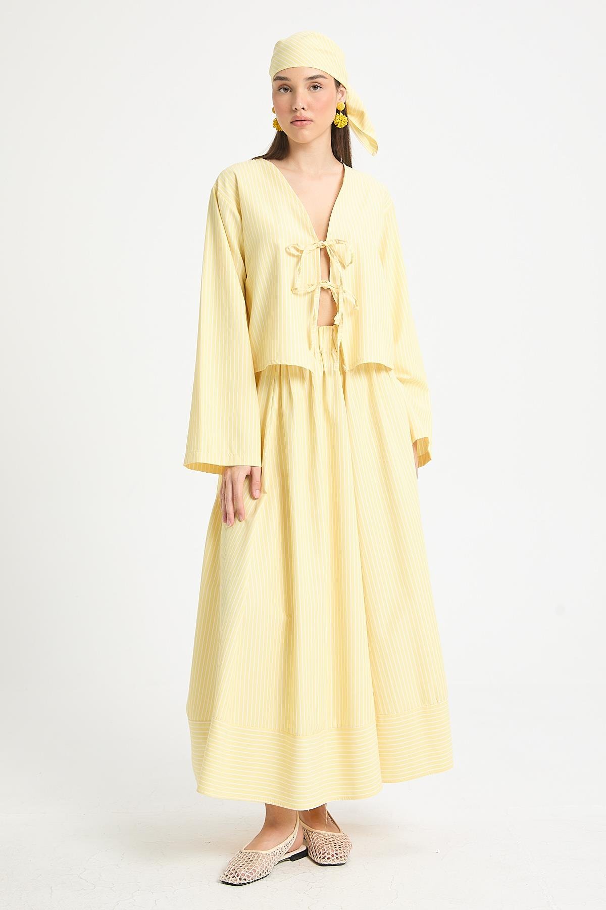 Sarı Çizgili Poplin Kumaş Önden Bağlamalı Bluz 29276