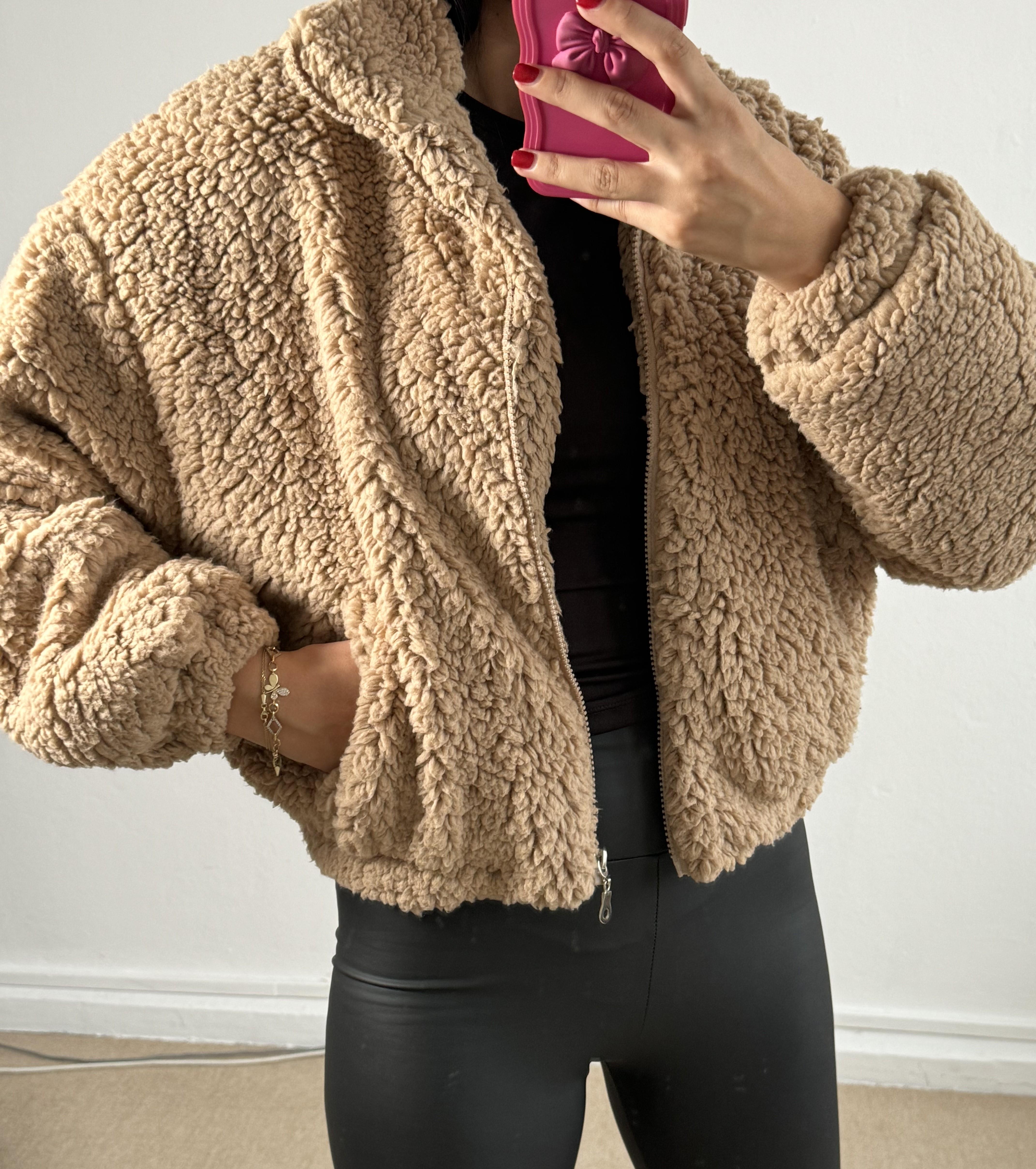 Vizon Astarlı Oversize Pelüş Mont 26113