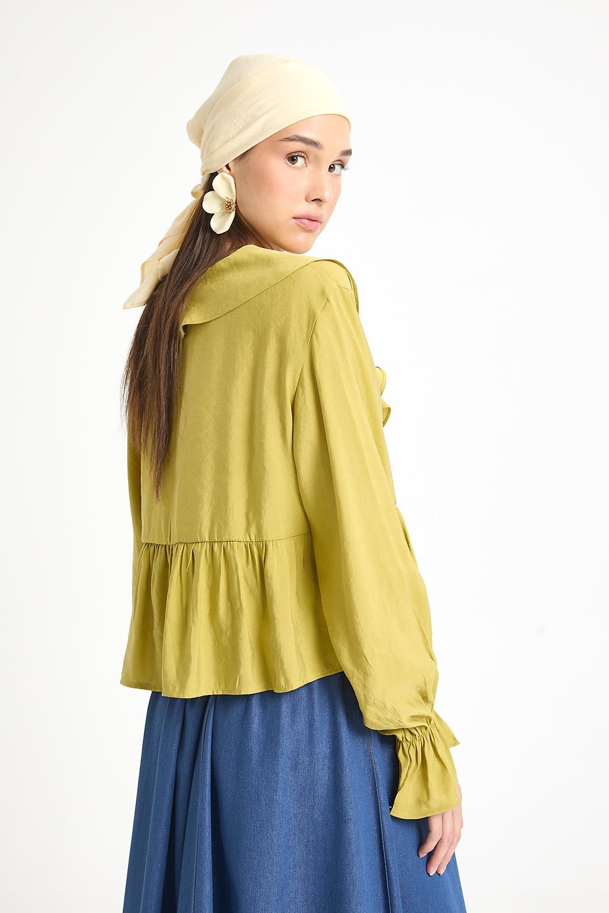 Yağ Yeşili %100 Modal Fırfır Detaylı Önden Bağlamalı Bluz 29255