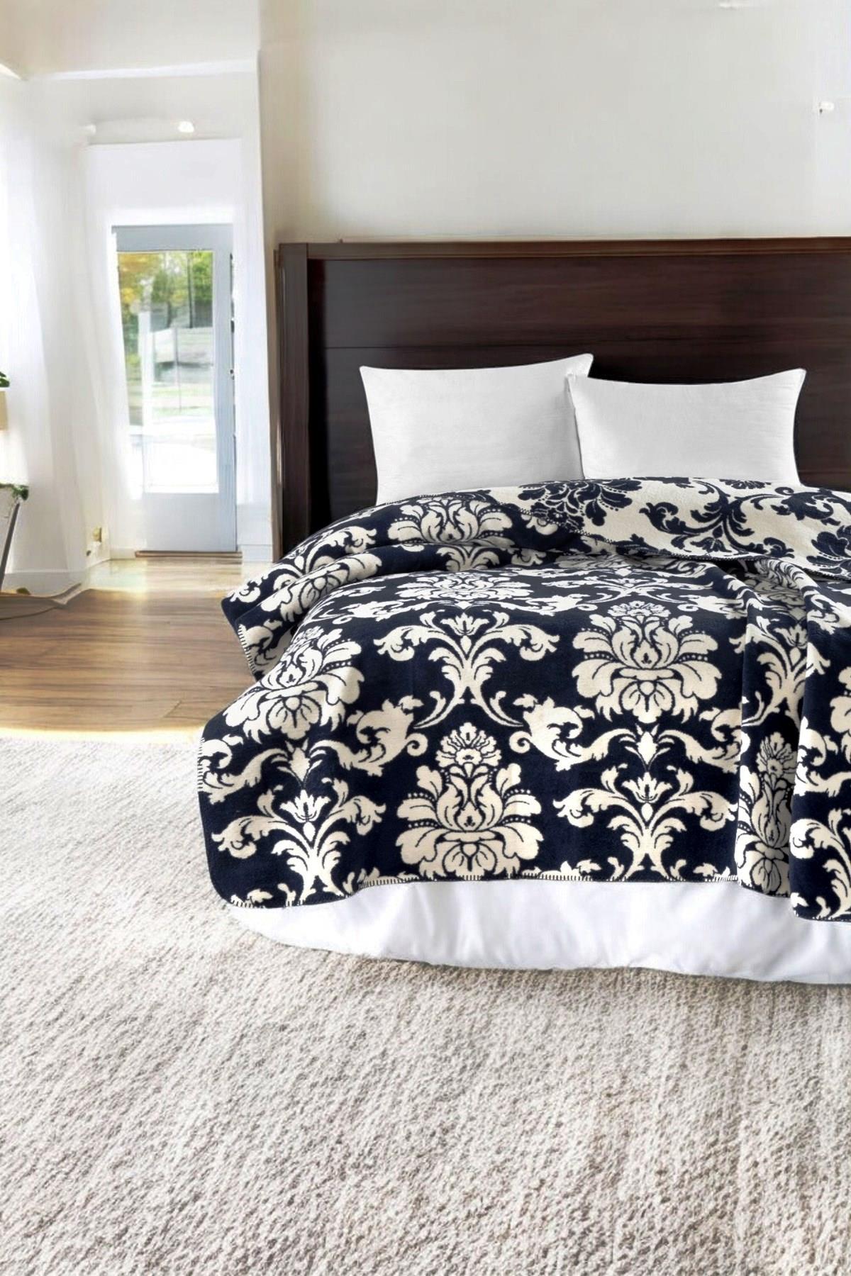 4 Mevsim Pamuklu Battaniye - Yumuşak ve Hafif Konfor Lacivert Krem Damaks 200cm X 220cm