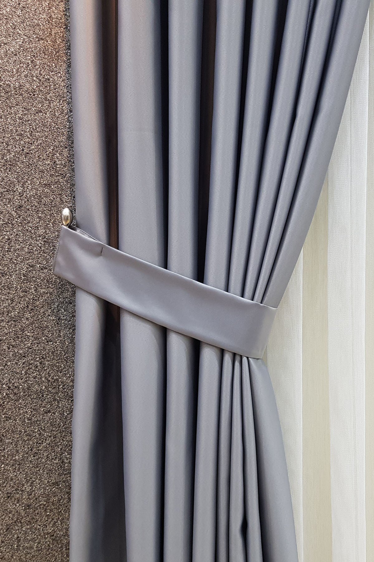 Mat Saten Açık Gri Fon Perde