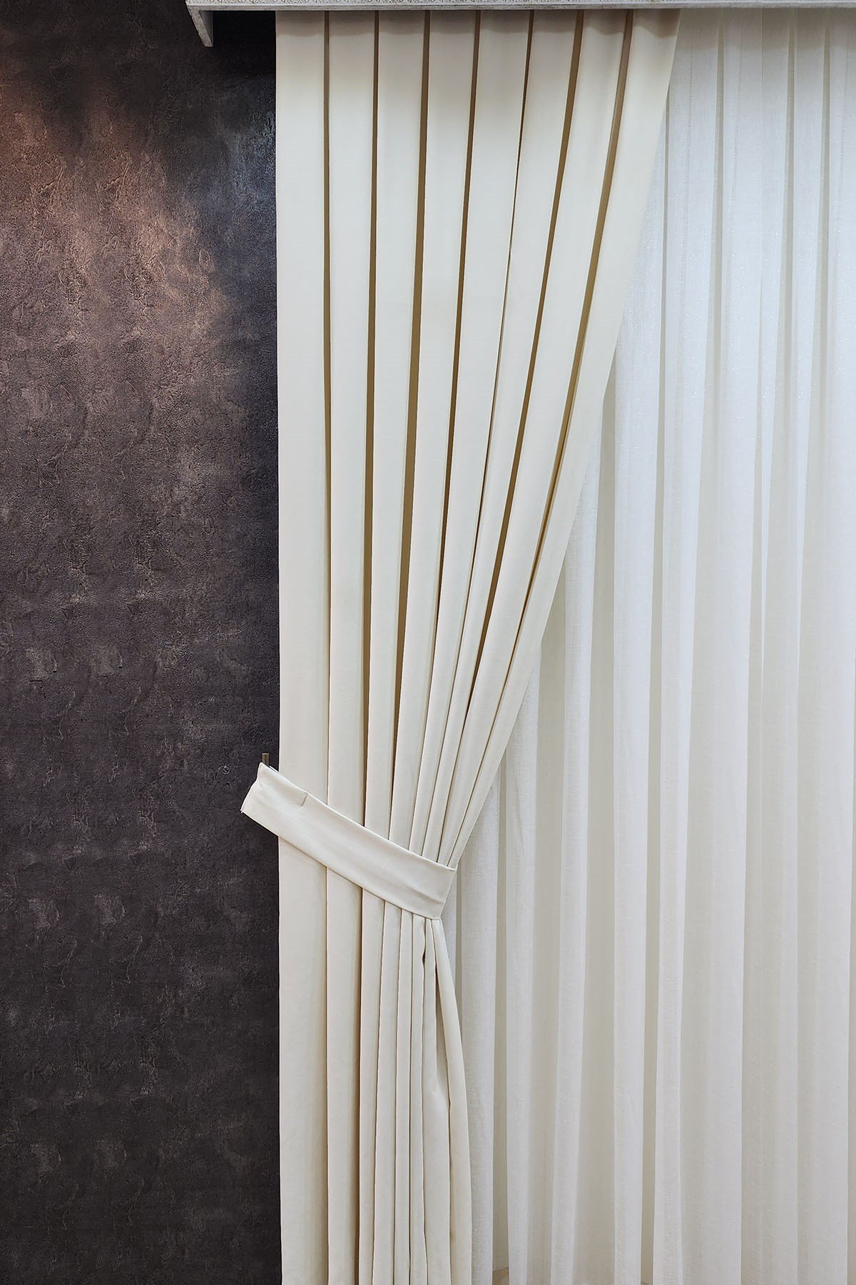 Mosso Fon Perde Düz Renk Krem