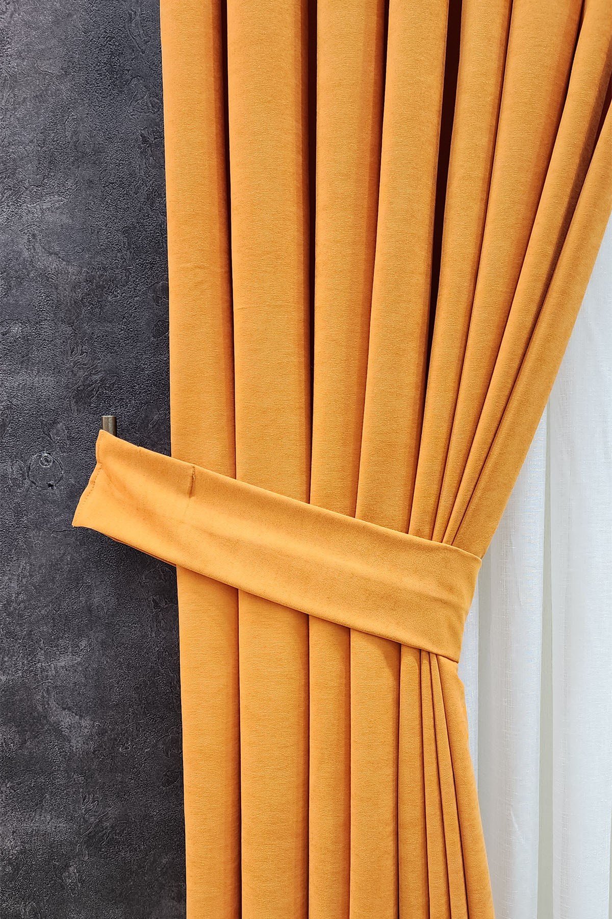 Mosso Fon Perde Düz Renk Turuncu