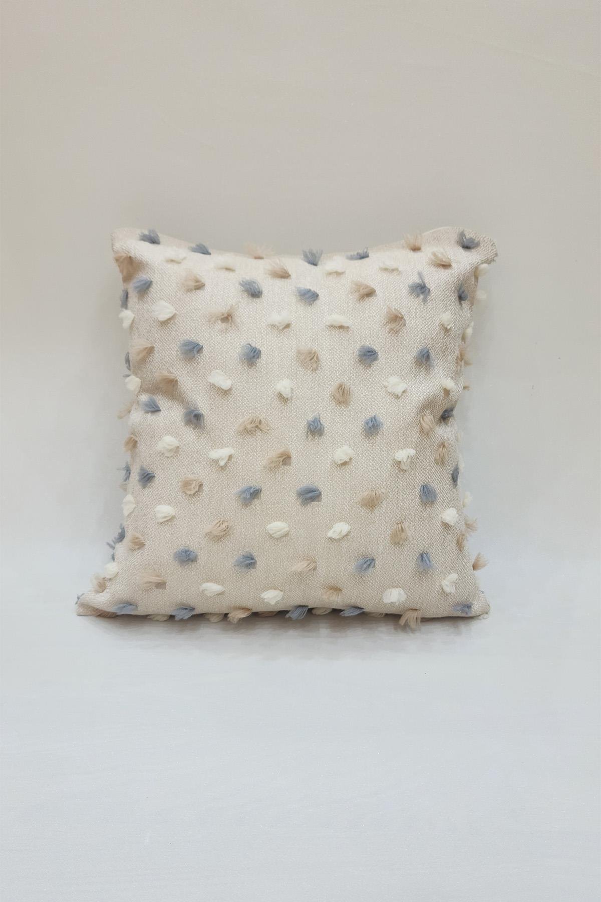 Pastel Püsküllü Kırlent Kılıfı Bej Renk -43x43cm - Modern ve Neşeli Tasarım