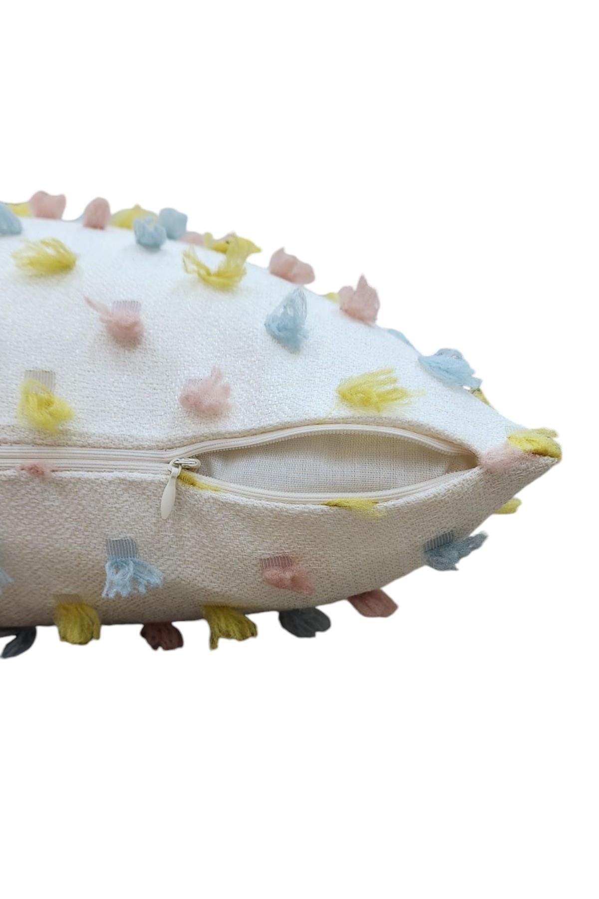 Pastel Püsküllü Kırlent Kılıfı Krem Renk -43x43cm - Modern ve Neşeli Tasarım