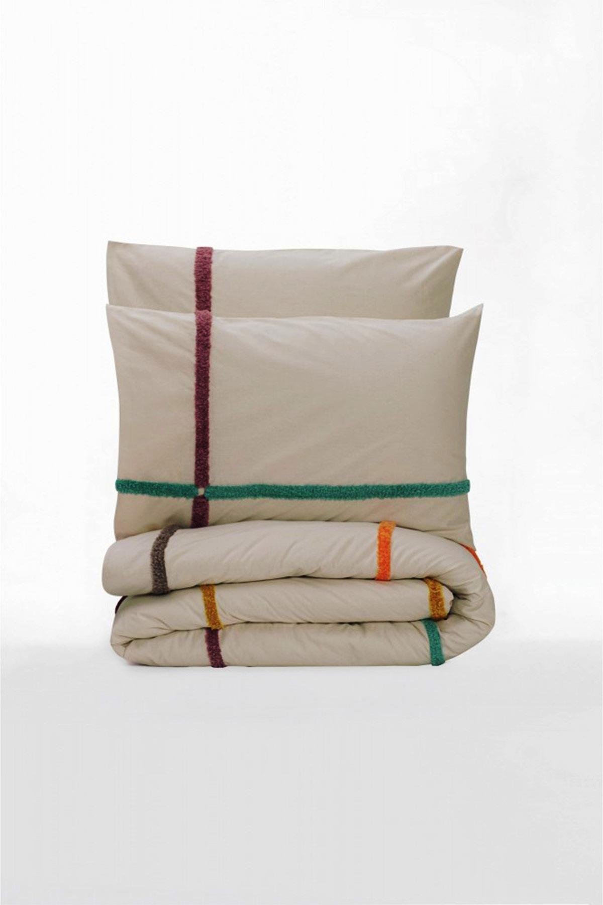 Puff Nakışlı Çift Kişilik Nevresim Takımı Insula Gül Kurusu