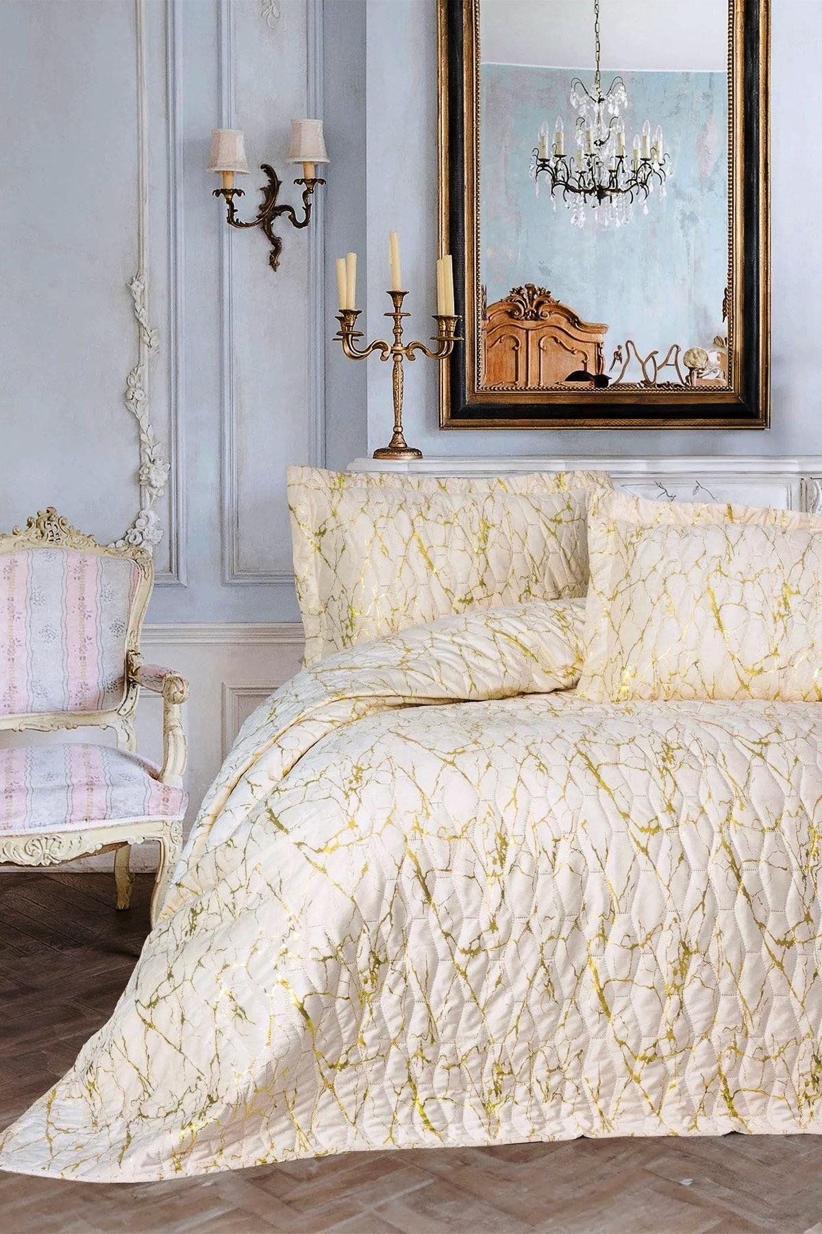 Smart Destello Krem Çift Kişilik Kadife Varaklı Yatak Örtüsü Seti