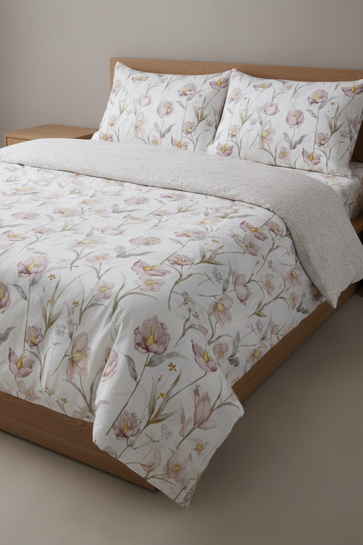 Soft Çiçek Bahçesi Çift Kişilik %100 Pamuk Nevresim Takımı
