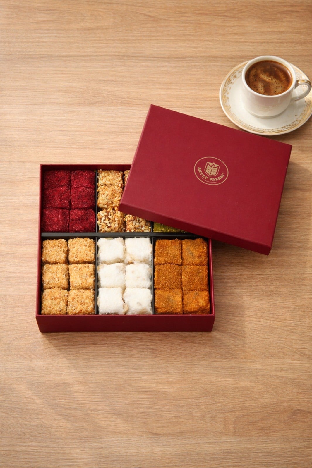 Karışık Baklava Lokum Kutusu-Hediyelik Kutu
