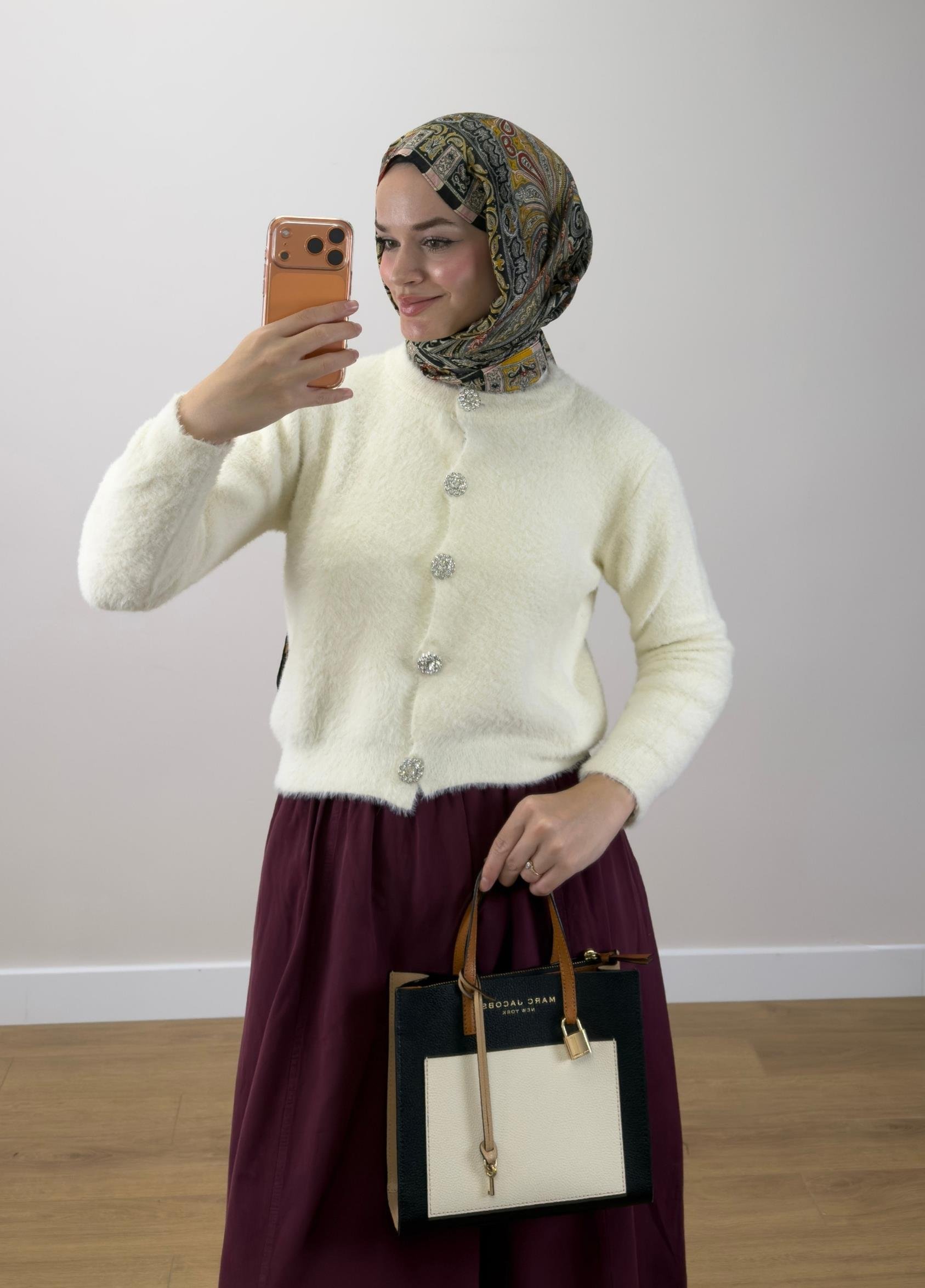 Aria Taşlı Sakallı Hırka Ekru