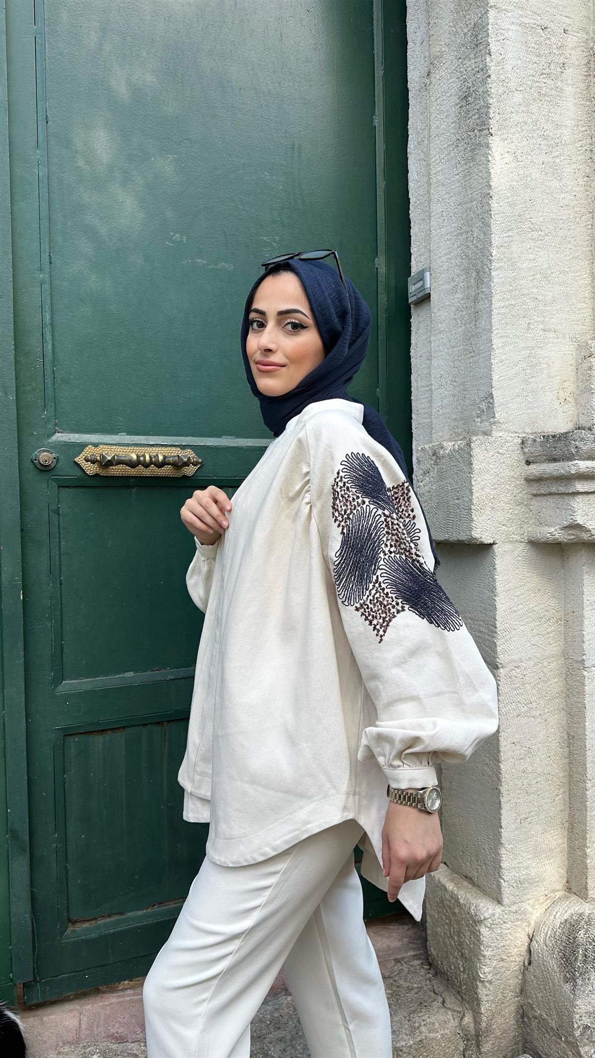 Çiçek Nakışlı Keten Kimono Bej