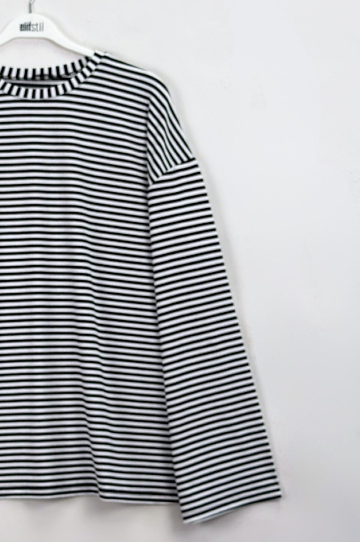 Çizgili Basic Sweat Siyah