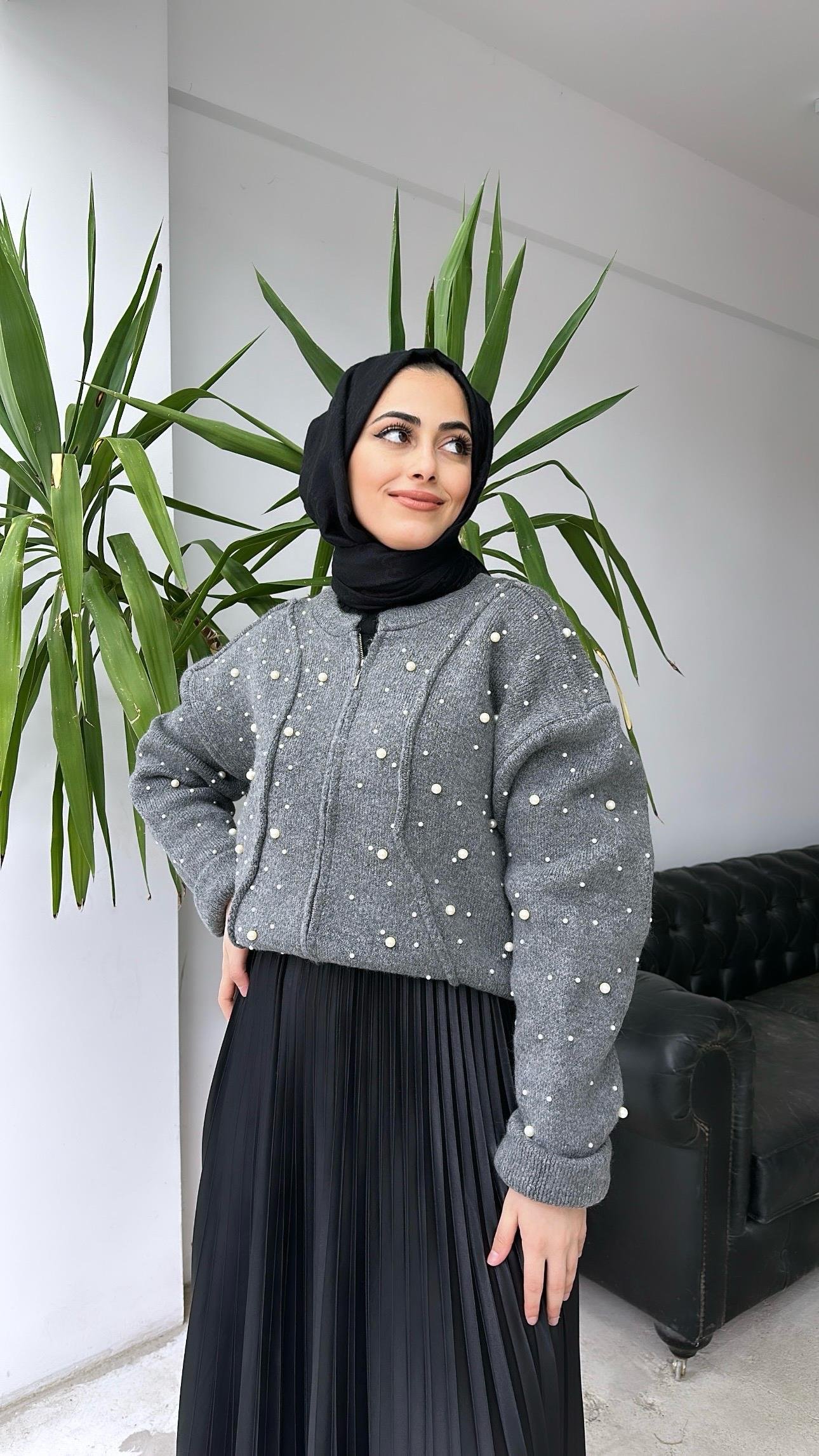 İncili Hırka Füme