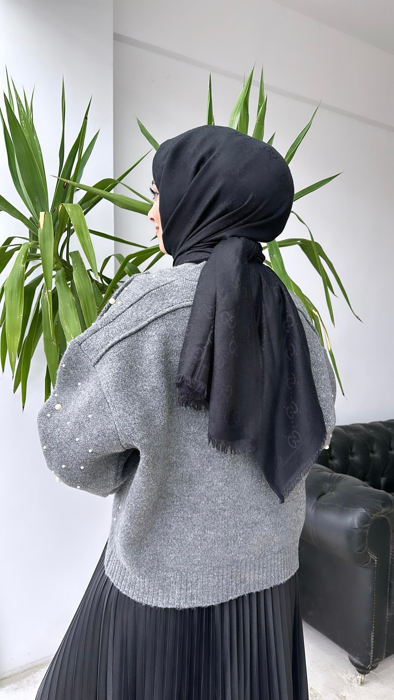 İncili Hırka Füme