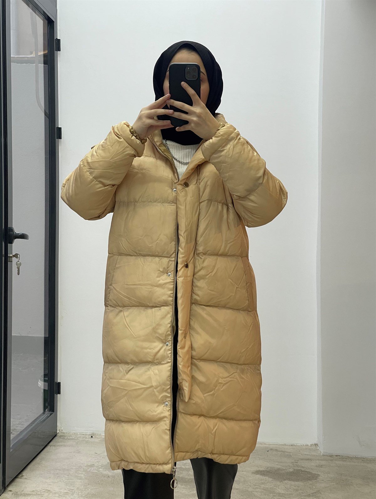 Kapşonlu Şişme Mont 