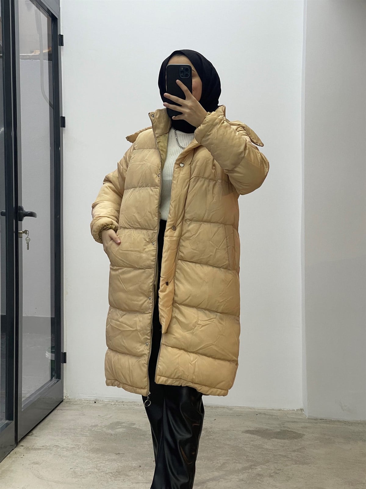 Kapşonlu Şişme Mont 