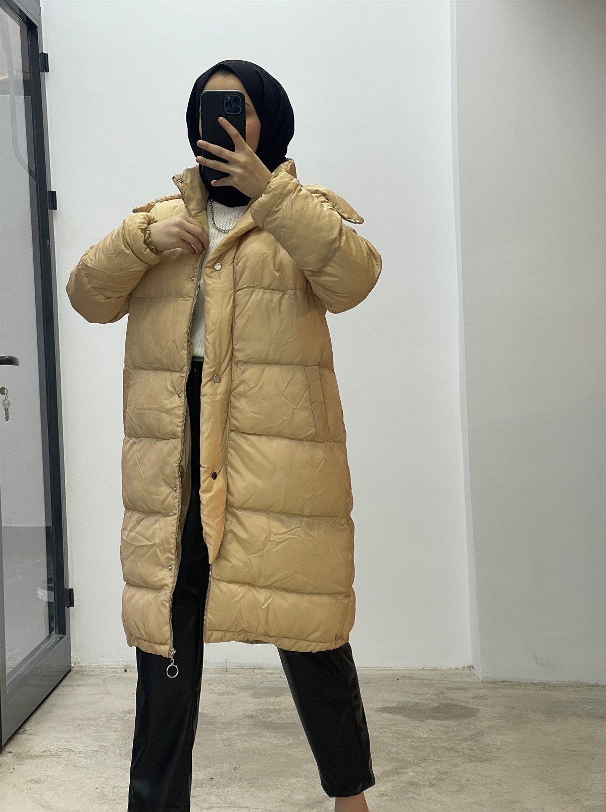 Kapşonlu Şişme Mont 