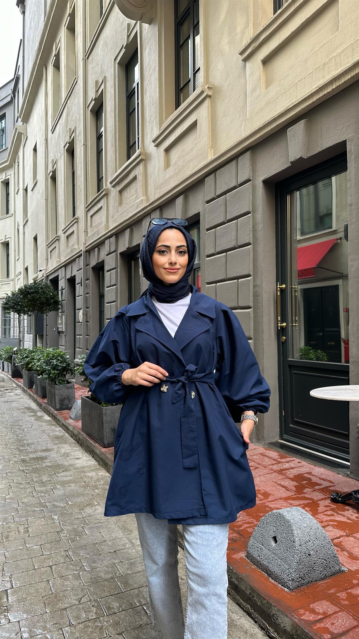 Kuşaklı Kısa Trenç Lacivert 