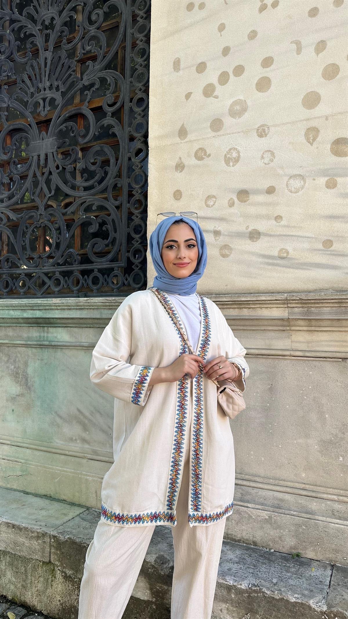Nakışlı Kimono Bej