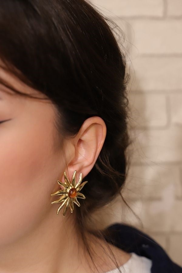 Gold Renk Güneş Model Trend Seri 