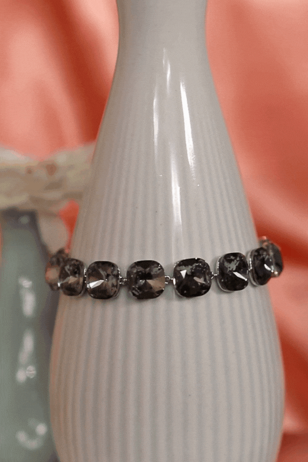 Özel Tasarım Orijinal Swarovski Taş Füme Renk Bileklik