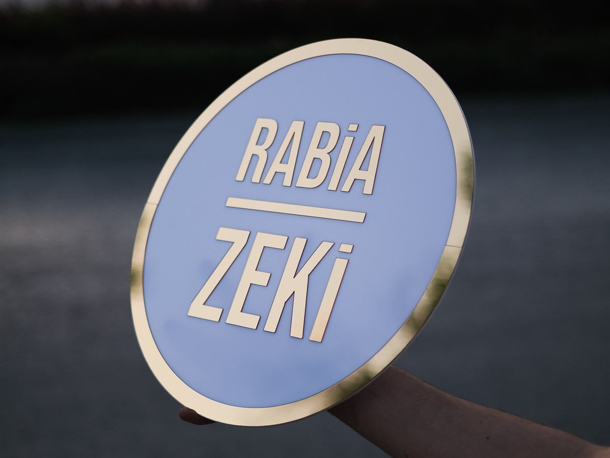 3D Gold&Beyaz İsimli Kapı SüsüKapı Süsü