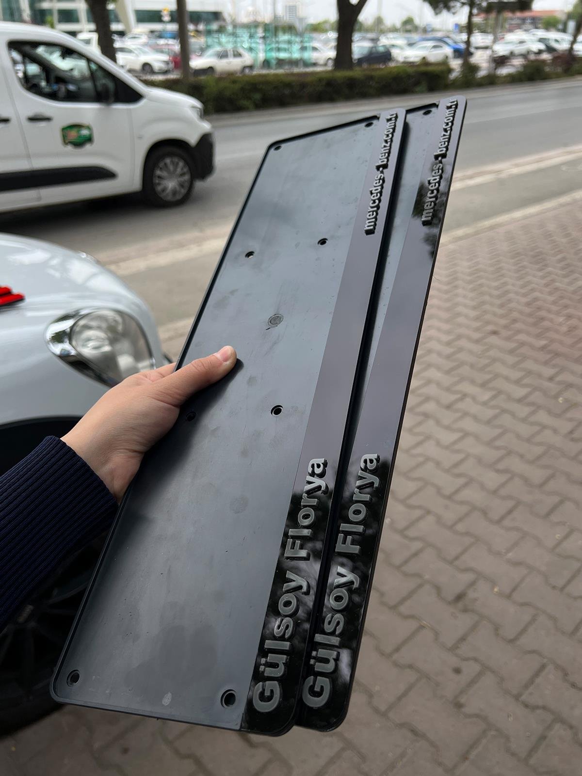 3D Mercedes.benz.com.tr İsimli Özel Takmatik PlakalıkPlakalık