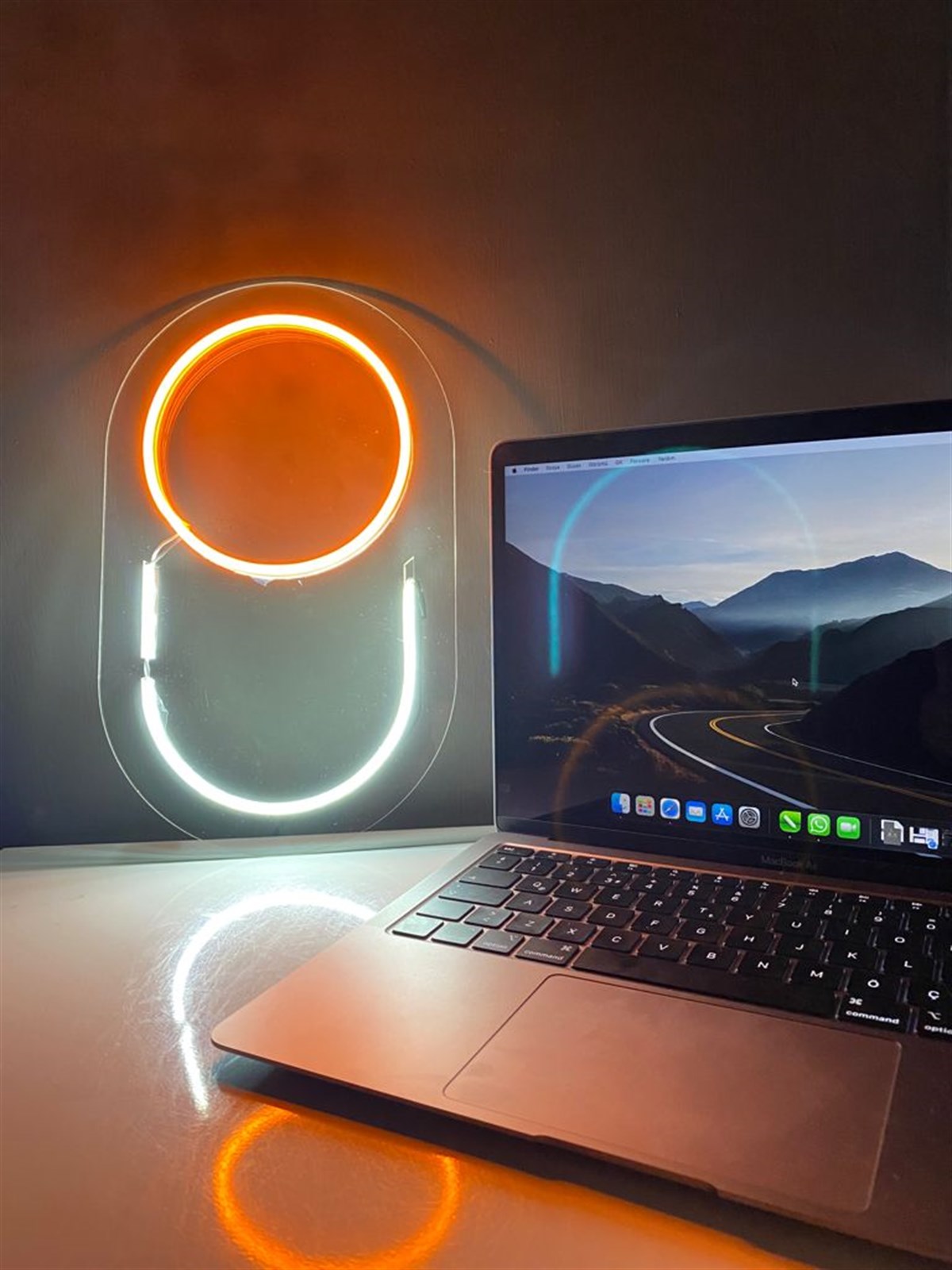 Logonuza Özel Neon Işıklı DekorIşıklı Dekor