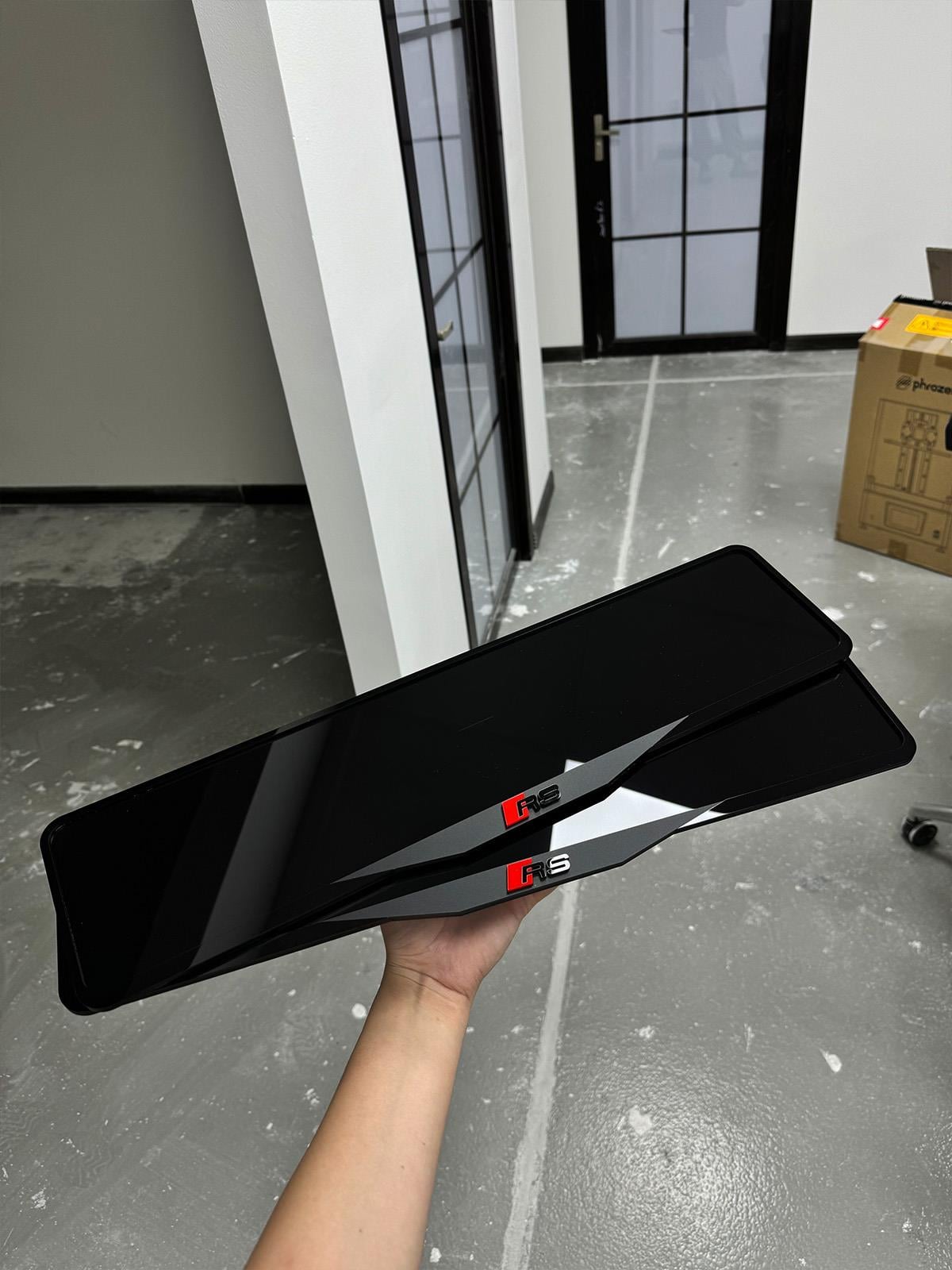 Özel Seri Full Pleksi MattBlack RS PlakalıkPlakalık