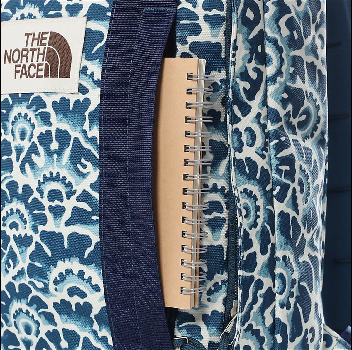 TOTE PACK