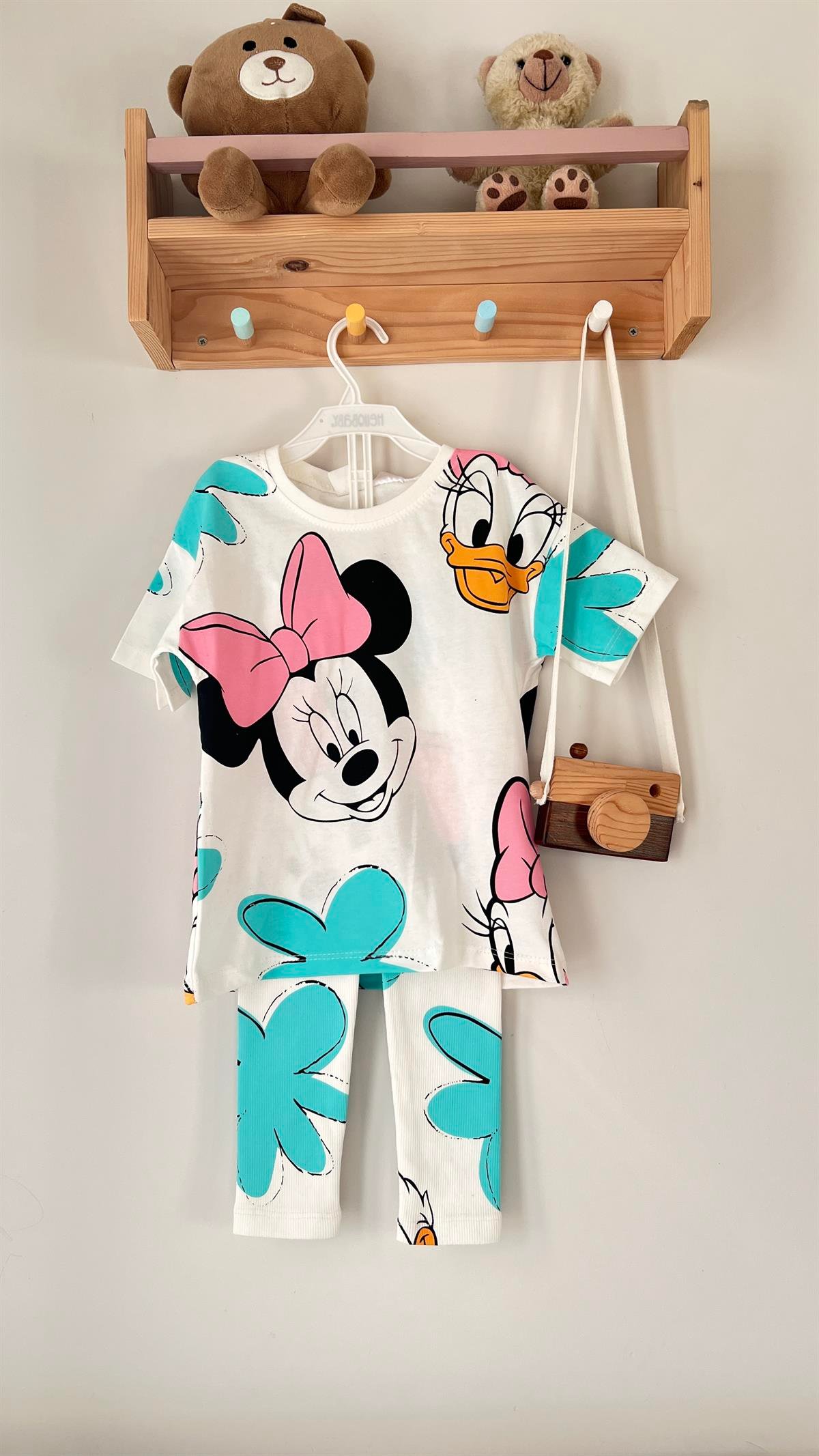 Daisy duck takım 