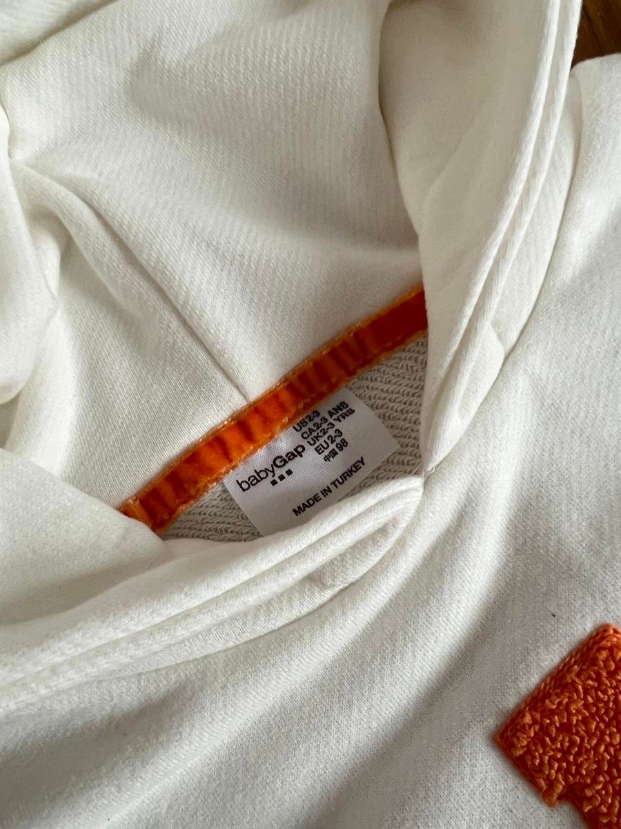 Gap sweat 