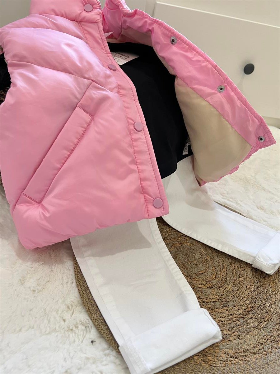 Pembe yelek 