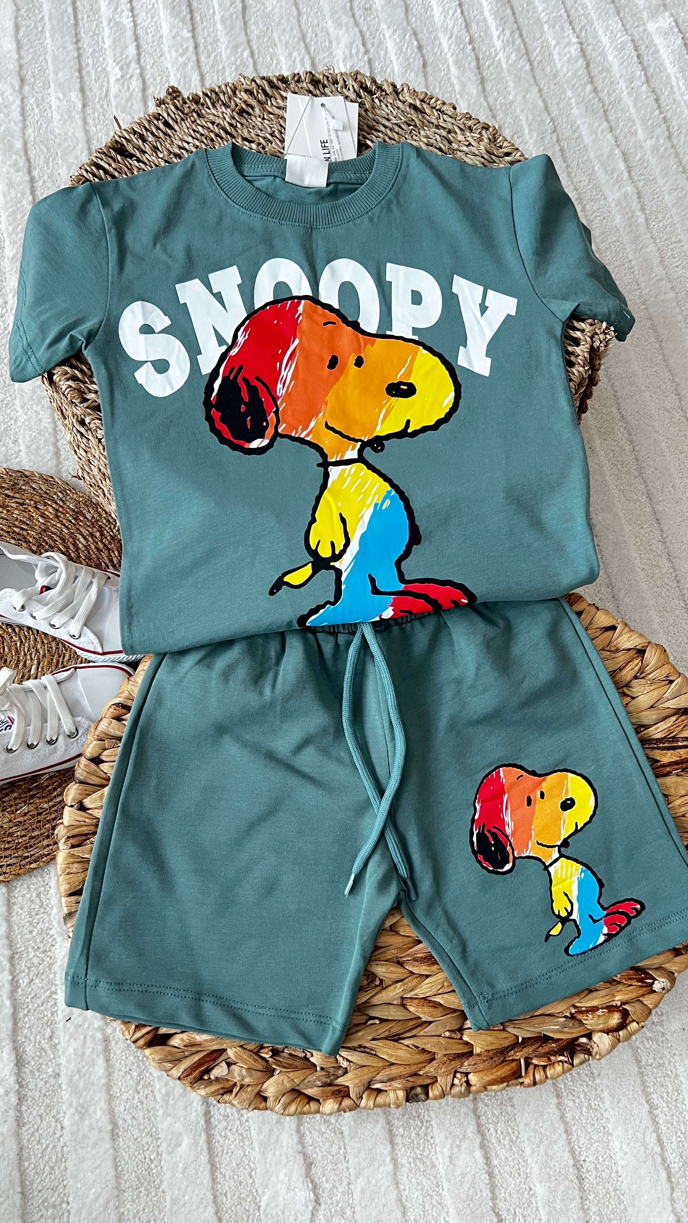 Snopy yeşil takım