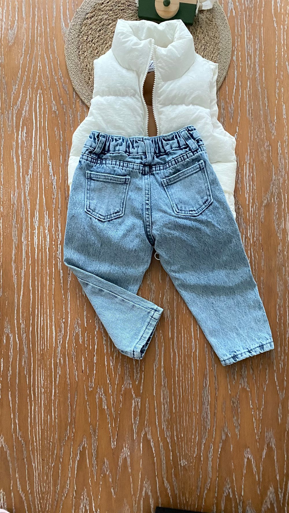 Yeni jean 77