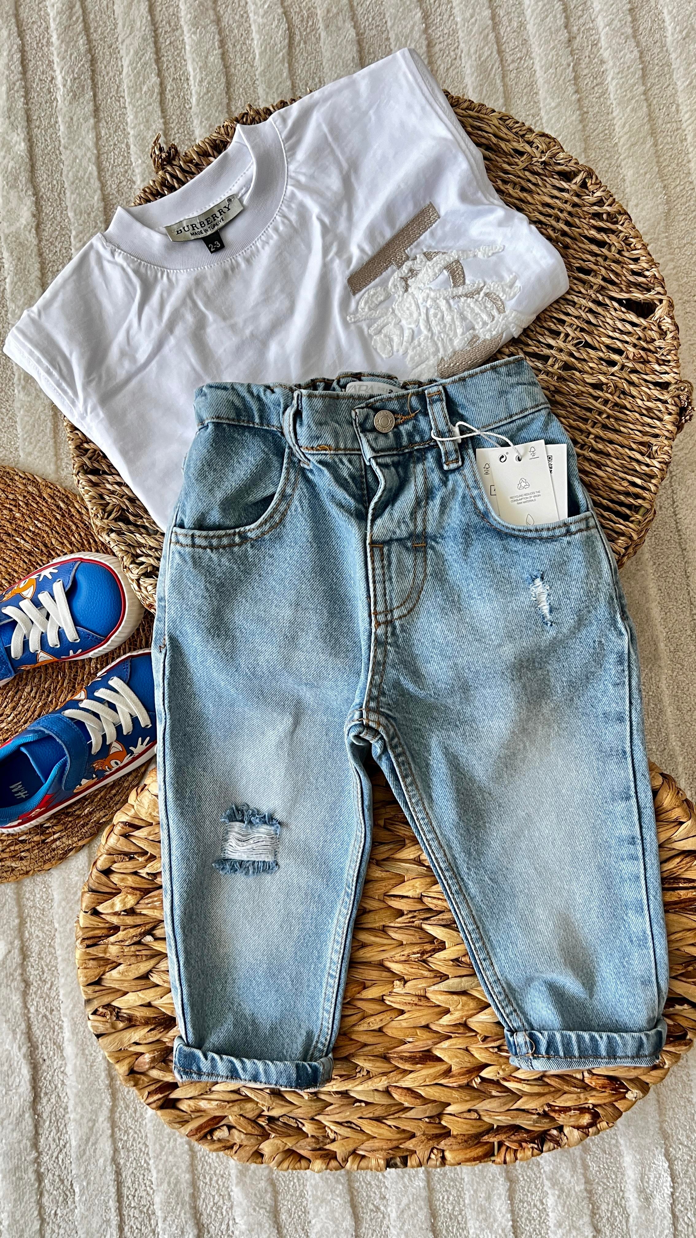 Yeni mom yırtıklı jean 