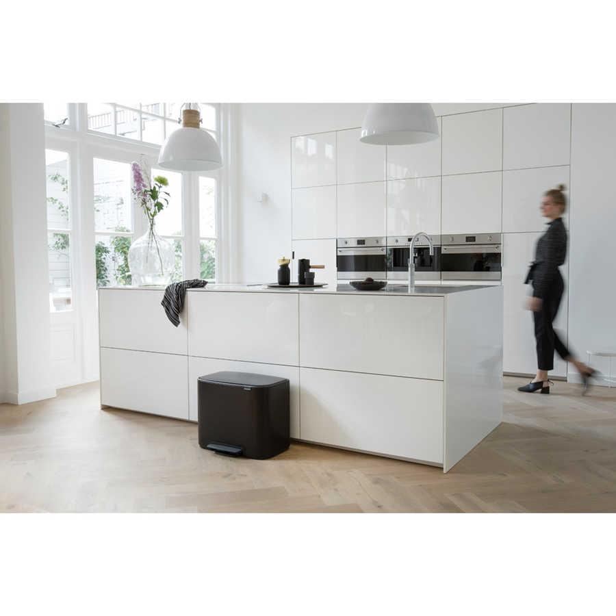 Brabantia BO Matt Black Pedallı Çöp Kutusu 36L