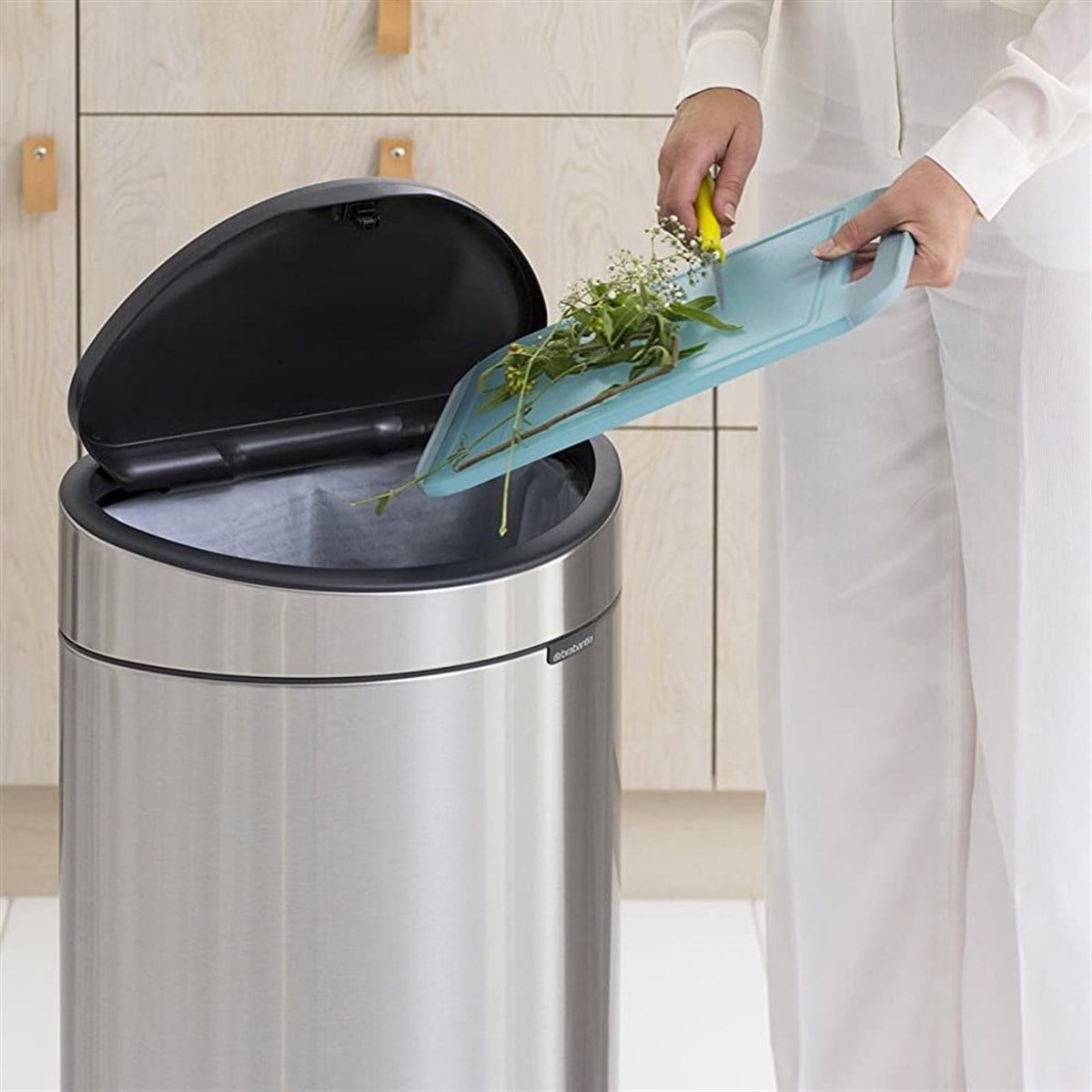 Brabantia Matt Steel New Dokunmatik Çöp Kutusu 40L