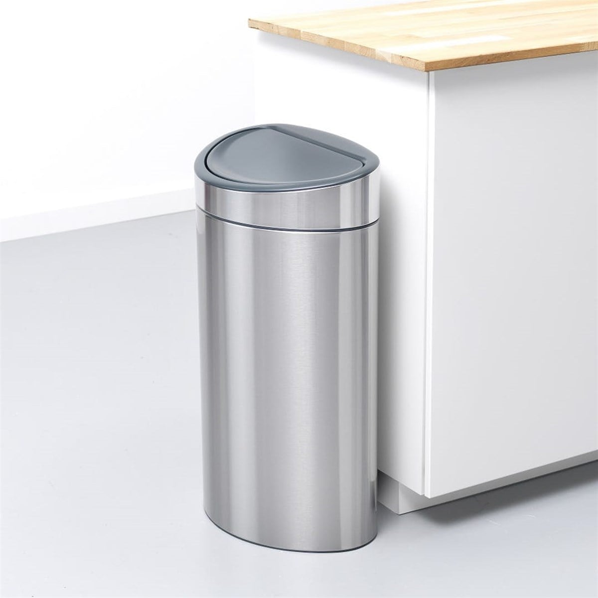 Brabantia Matt Steel New Dokunmatik Çöp Kutusu 40L