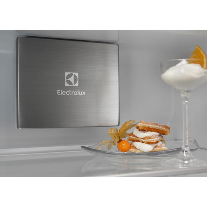 Electrolux ENP7TD75S Ankastre Alttan Donduruculu Buzdolabı