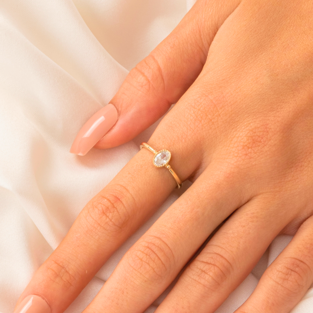 FasekGoldGÜMÜŞ0.35 Karat Signity Swarovski Taşlı Güverseli Tektaş 925 Ayar GümüşYüzük