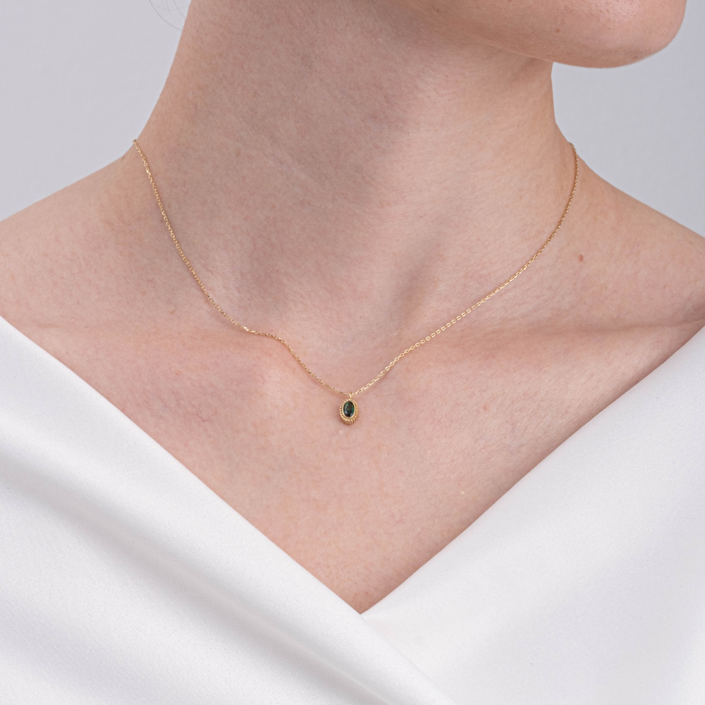 FasekGoldGÜMÜŞ0,50CT Zümrüt(Yeşim Taşı)Sade Minimal Tasarım 925 Ayar Gümüş Doğal Taşlı Kolye-Zümrüt Kolye Gümüş