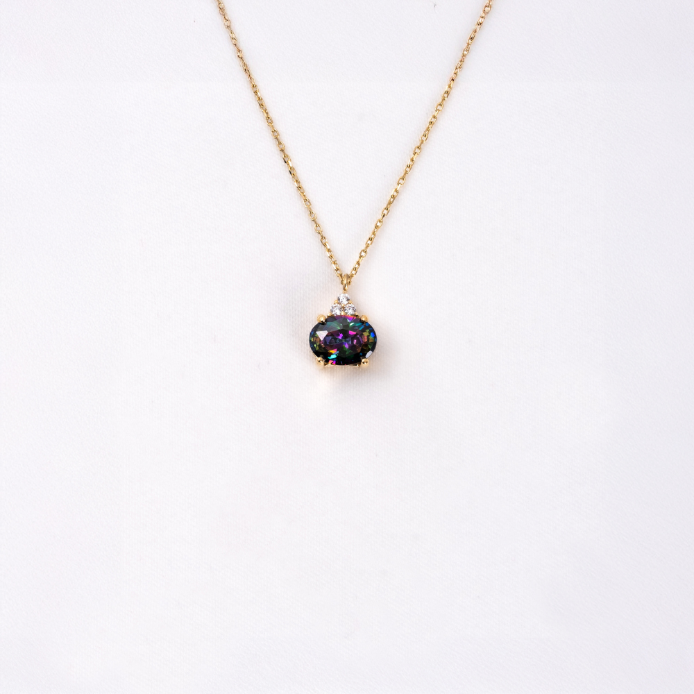 Fasek GoldKOLYELER1.15 Karat Mistik Topaz Taşlı Zirkon Taşlarla Süslenmiş Sade Modern Tasarım 14 Ayar Altın Kolye