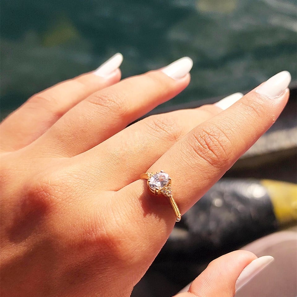 Huma GoldGÜMÜŞ1.05CT-0.20CT Pırlanta (Signty) İtalyan Kol Balık Sırtı Güverseli Evlilik Teklifi Tektaş Gümüş Yüzük