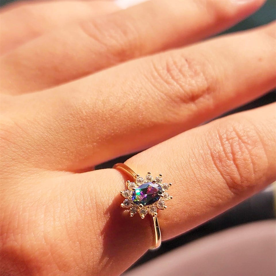 Huma GoldGÜMÜŞ1,05CTAleksandrit 0.30CT Pırlanta(Signty)Taşlı Anturajlı Vintage Tasarım Modern 925 Ayar Gümüş Yüzük